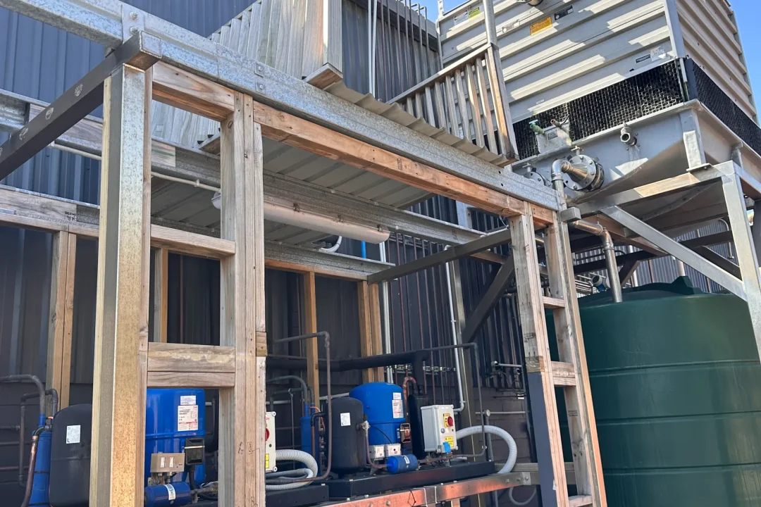 C8831171-E06A-4C9E-8569-38C698019651