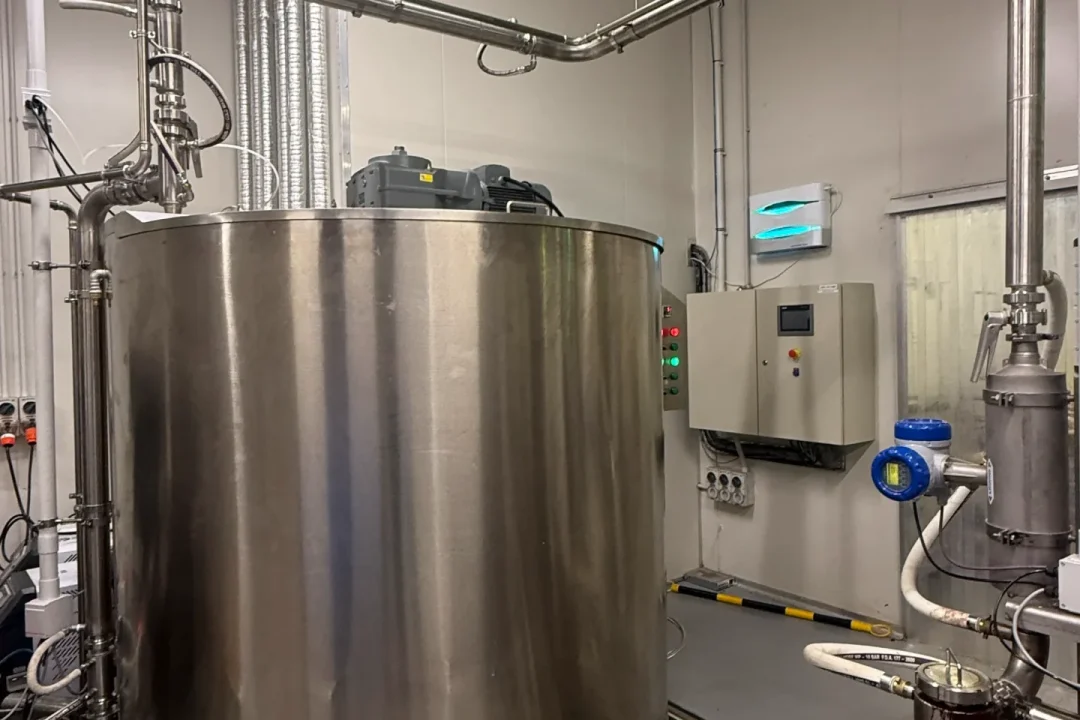 E4776CC3-CBDB-43C3-9786-E56DD839A4FA